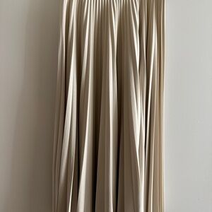 Lacoste Cream Maxi A-Line Pleated Skirt